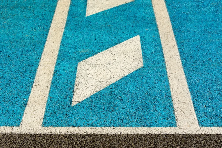 Parking neuf et marquage au sol