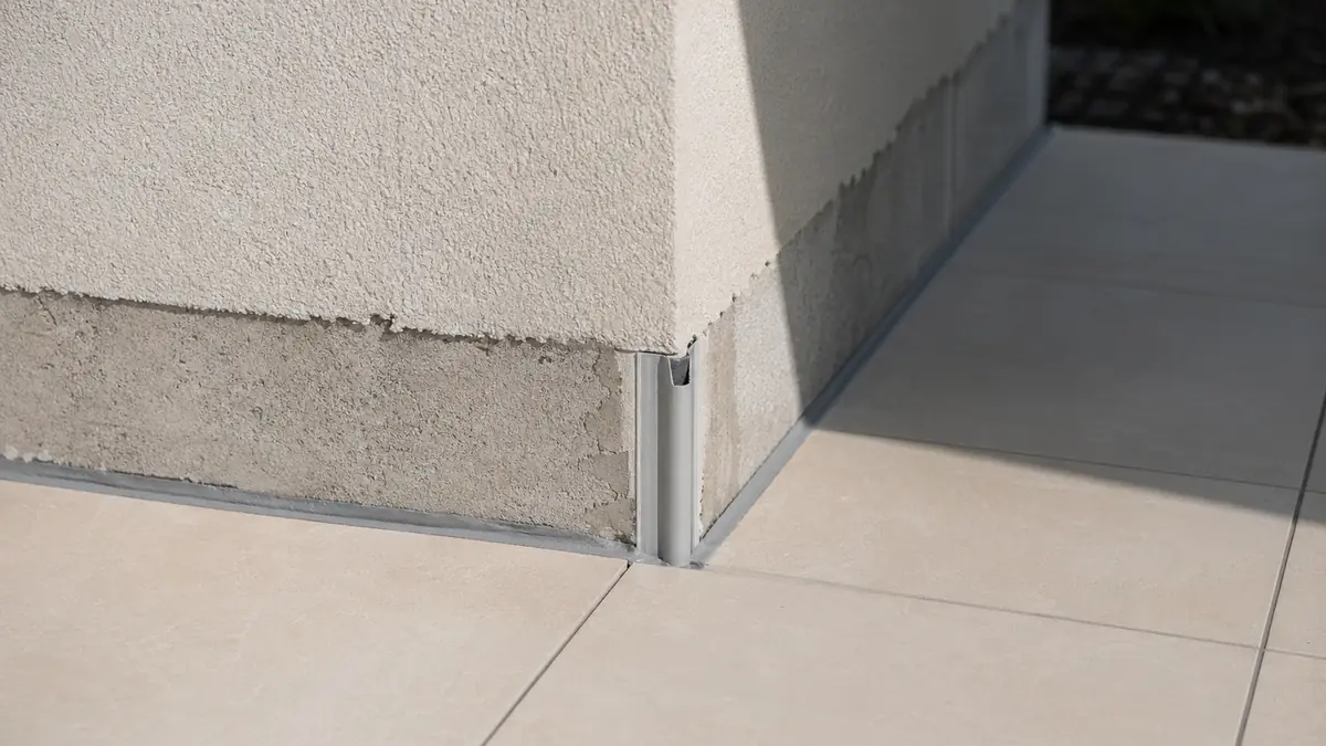 joint de dilatation terrasse contre maison