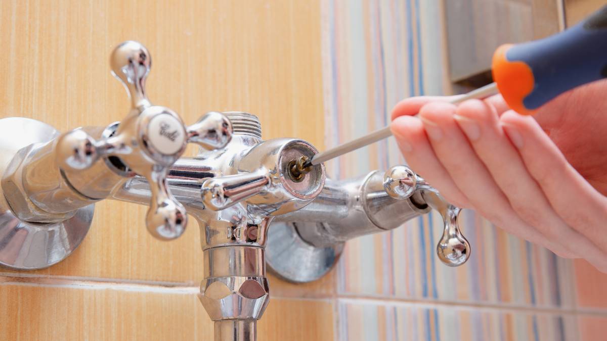 pourquoi leau chaude ne coule pas au robinet